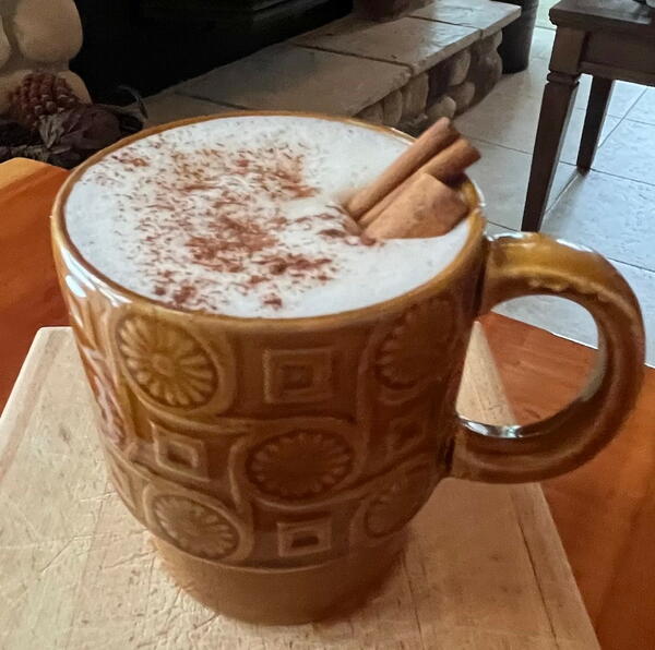 Classic Hot Buttered Rum Drink