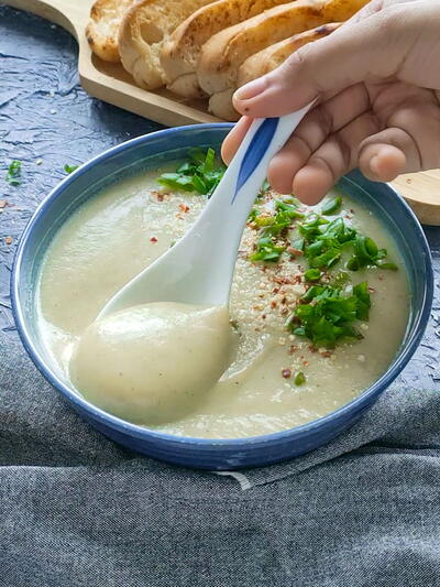 Creamy Cauliflower Potato Leek Soup Without Cream