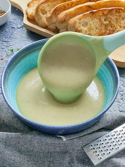 Creamy Cauliflower Potato Leek Soup Without Cream