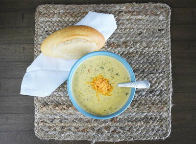 Easy And Delicious Instant Pot Broccoli Cheddar Soup