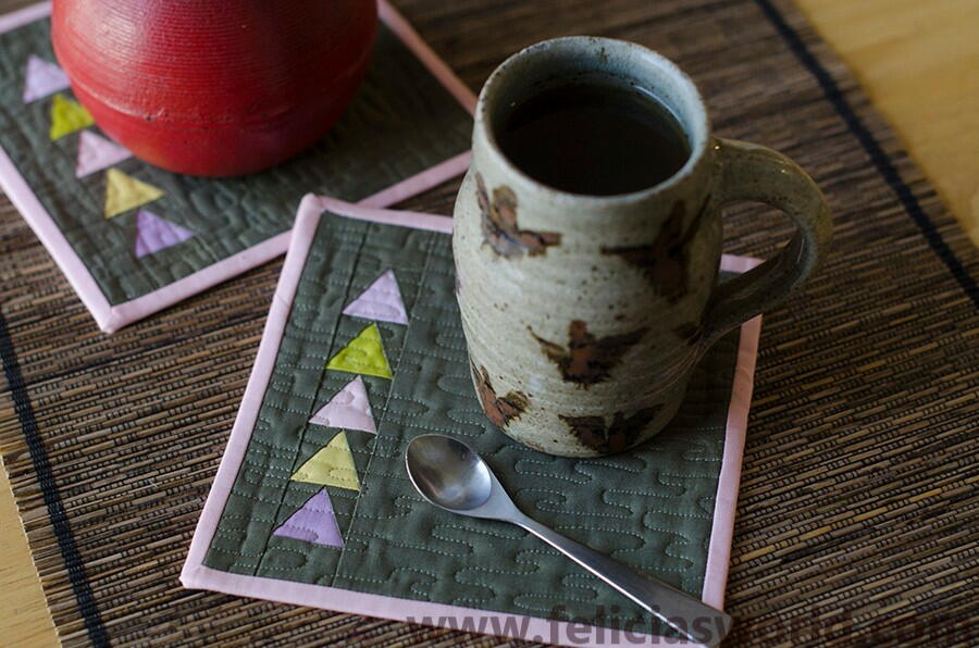 Modern Mug Rug Pattern