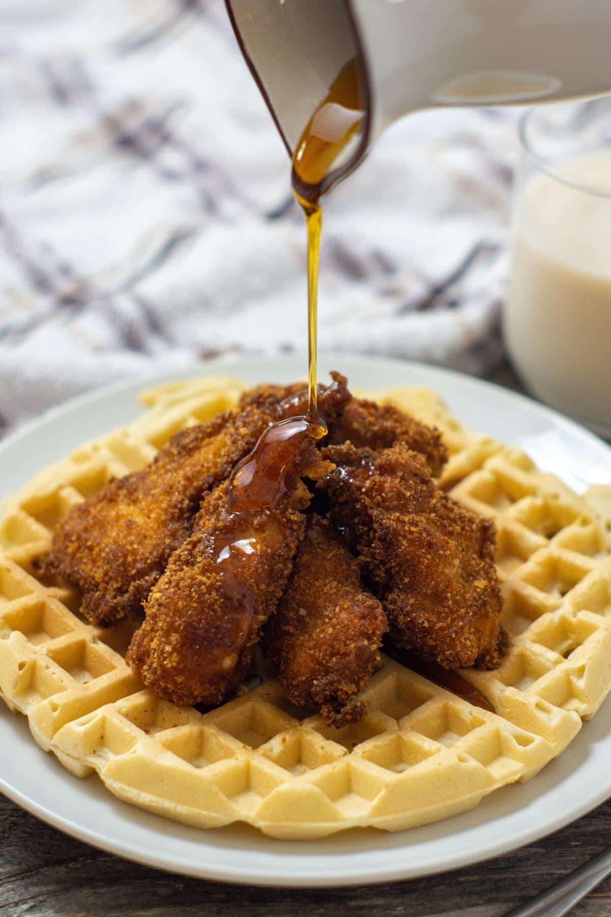 Easy Southern Chicken And Waffles Recipe | FaveSouthernRecipes.com