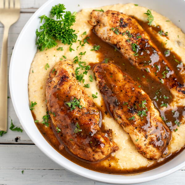 Chicken And Grits | FaveSouthernRecipes.com