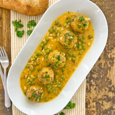 Hearty Kidney Bean “meatballs” | Spanish-style In Garlic Sauce