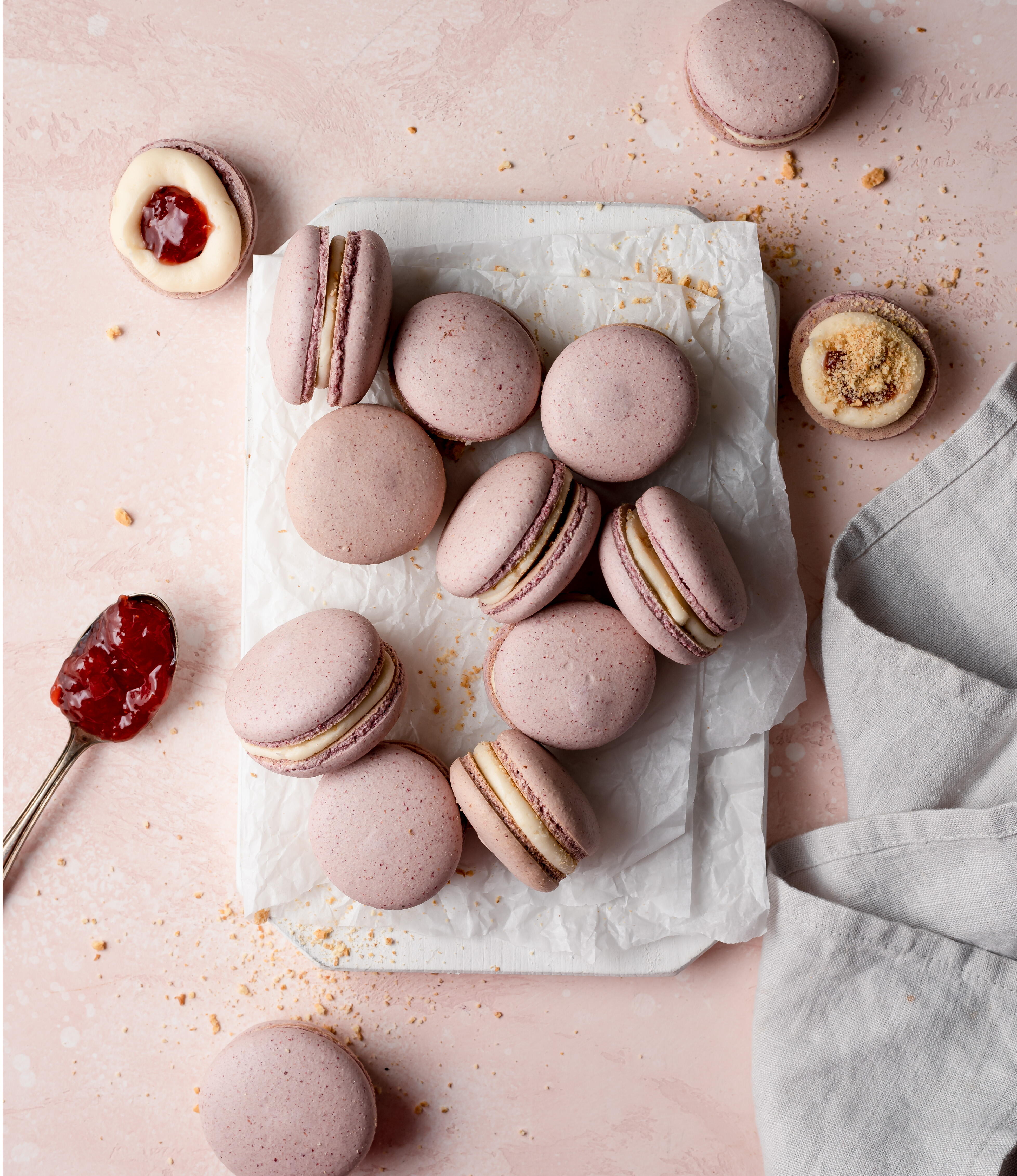 Raspberry Cheesecake Macarons | RecipeLion.com