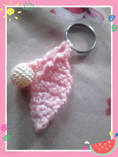 Crochet Pink Leaf Keychain