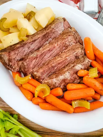 Slow Cooked Pot Roast With Potatoes And Carrots