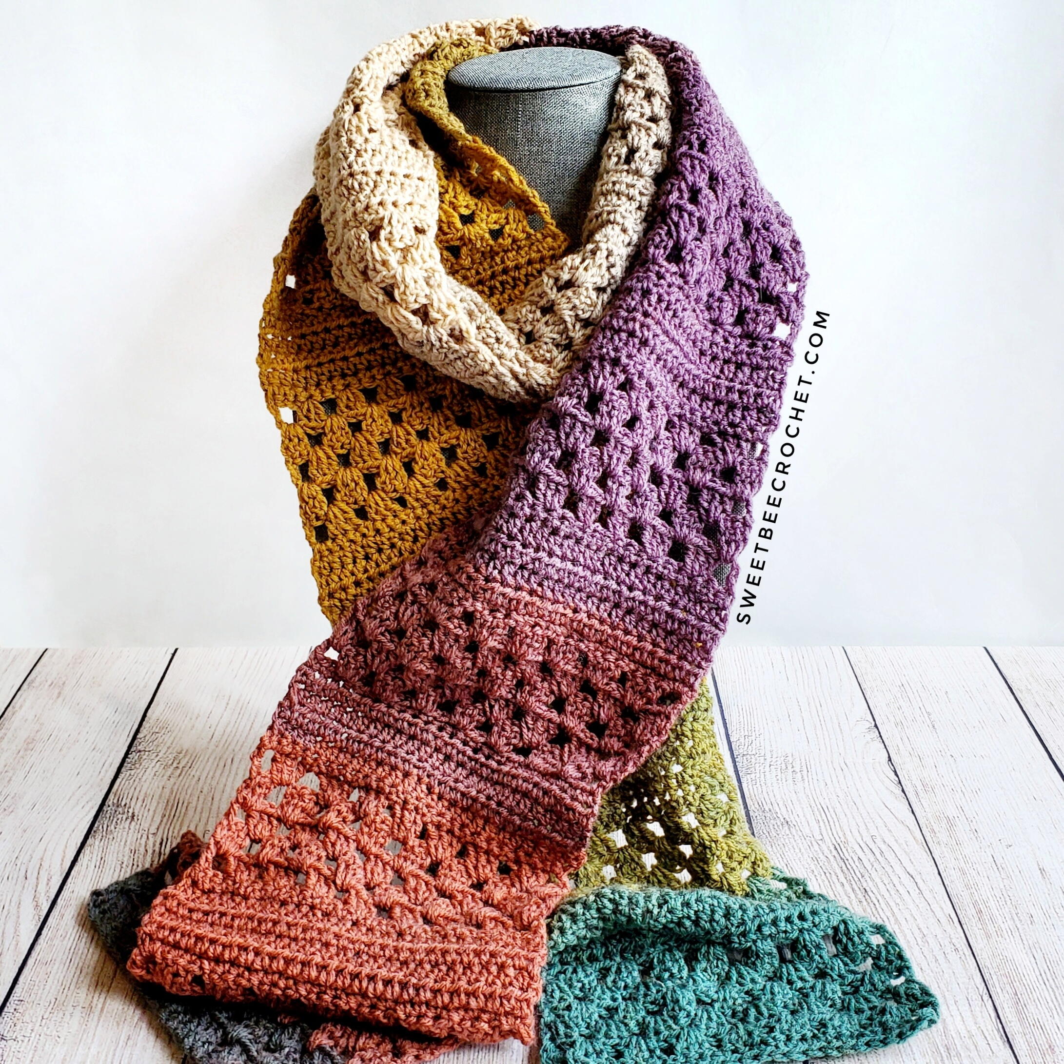 One Skein Granny Rows Scarf | FaveCrafts.com