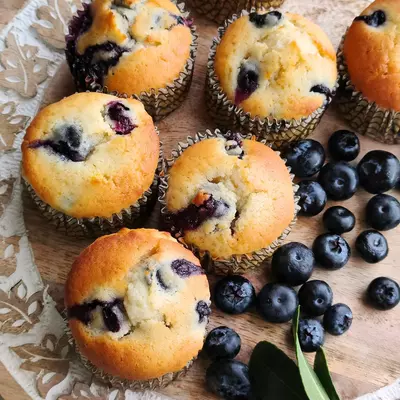 Sour Cream Blueberry Cupcakes - Deliciously Indulgent