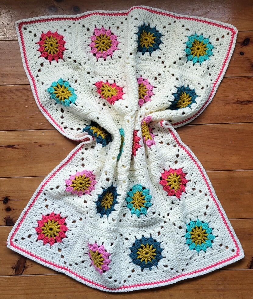 Daisy Granny Baby Blanket 