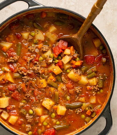 Hearty Ground Beef & Veggie Soup