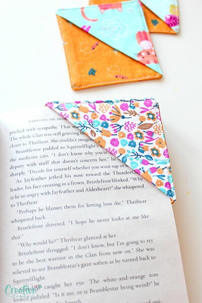 Corner Bookmarks With Fabric Scraps