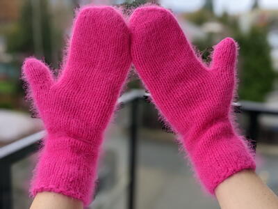Barbie-style Mittens