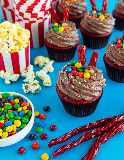 80s Movie Night Cupcakes