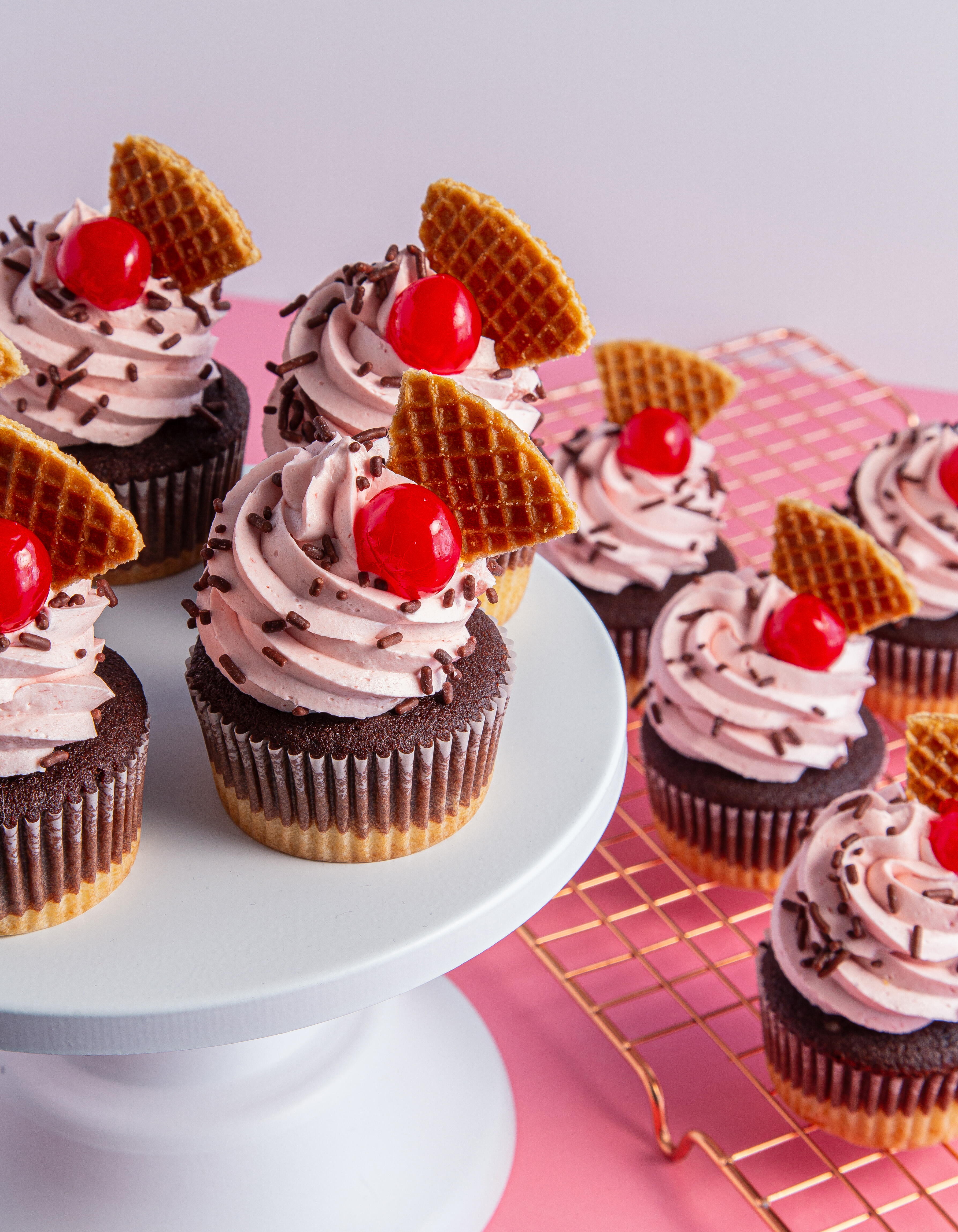 Don't Need Nothin' but Neapolitan Cupcakes