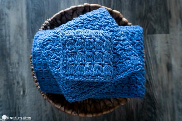 Aligned Clusters Crochet Cloth