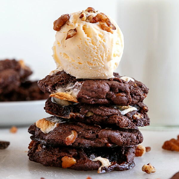  Fudgy Rocky Road Cookies 