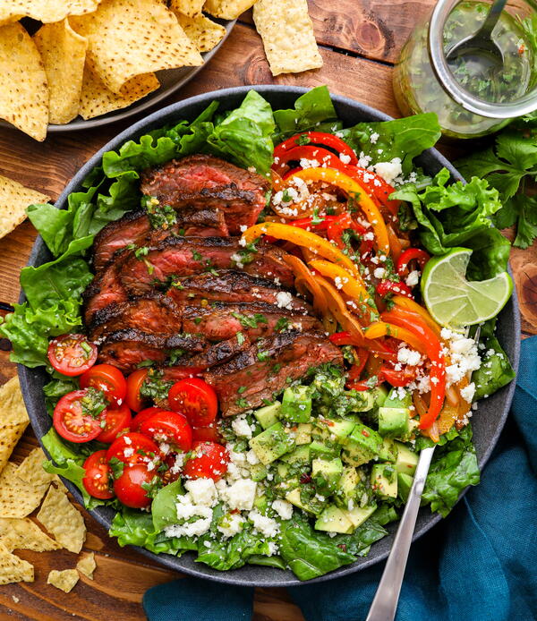 Easy Steak Fajita Salad