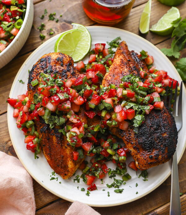 Grilled Chicken with Strawberry-Jalapeno Salsa