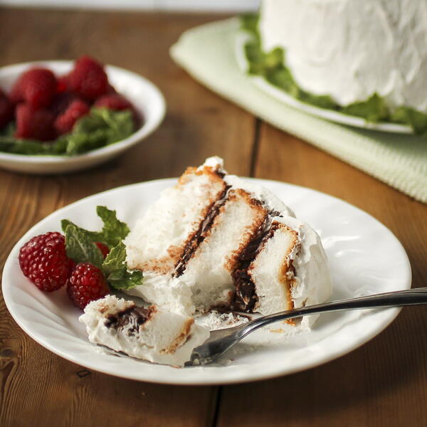 Refrigerator Cake (easy Angel Food Cake Dessert)