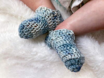 Easy Crochet Baby Socks