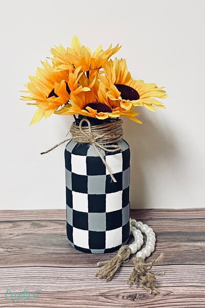 Upcycled Vase From A Pasta Jar