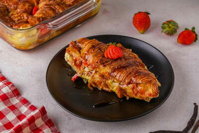 Strawberry Cream Cheese French Toast Bake