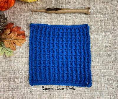 Mountain Lake Blanket Square