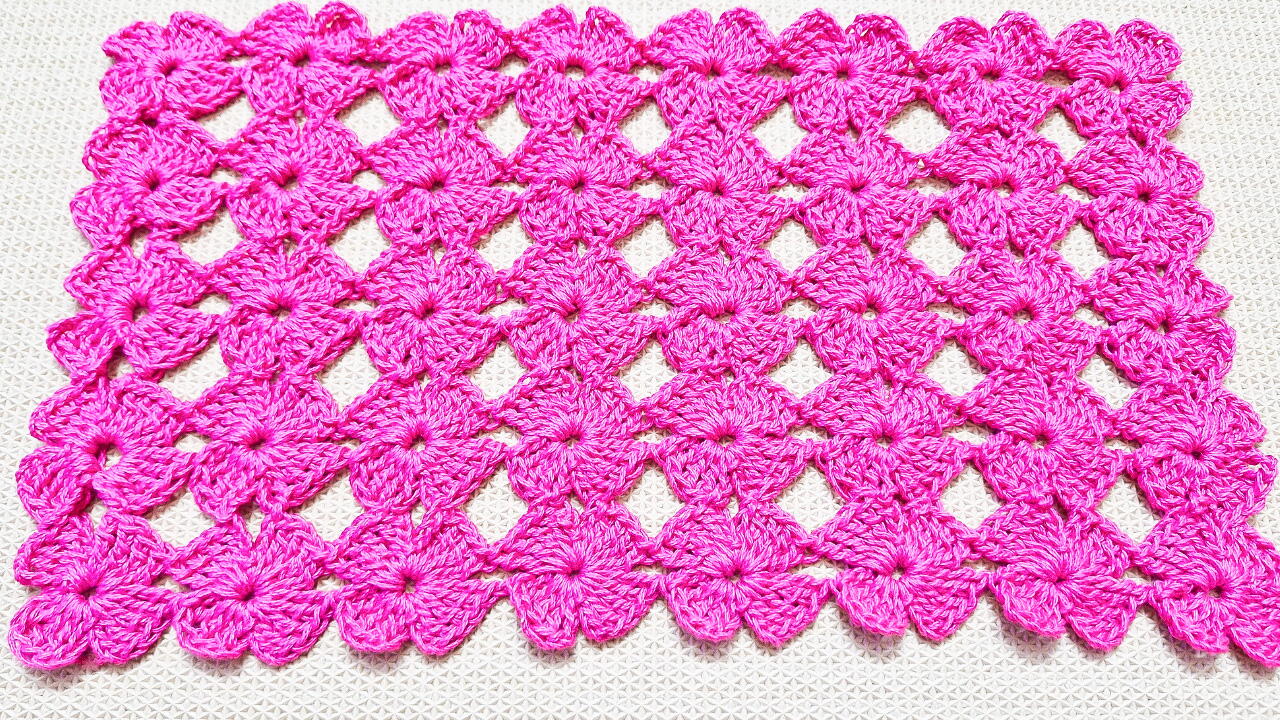 Ornate Crochet Flower Rectangle Tablemat | AllFreeChristmasCrafts.com