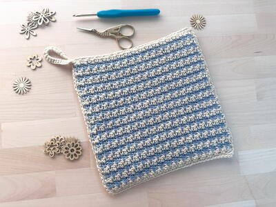 Houndstooth Crochet Potholder