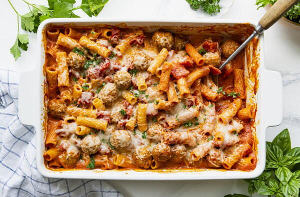 Dump And Bake Creamy Tomato Pasta With Turkey Meatballs