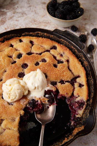 Skillet Blackberry Cobbler