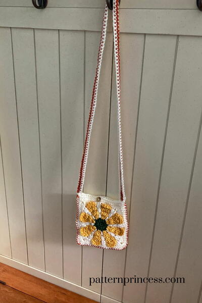 Crochet Flower Granny Square Bag Pattern