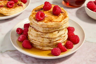 Raspberry Greek Yogurt Pancakes