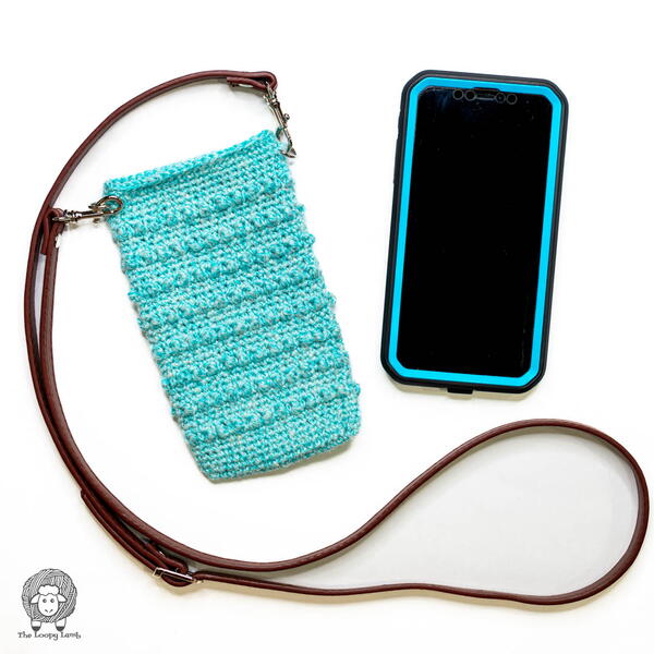 Crafty Chic Crochet Cell Phone Bag