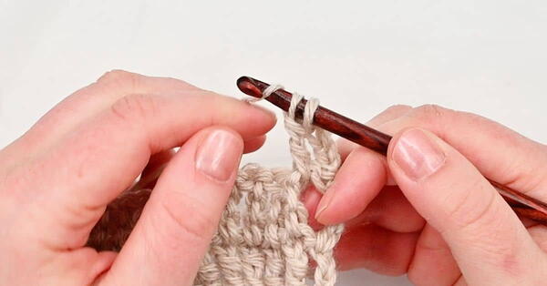 What Is A Crochet Yarn Over? A Beginner's Guide To Free Sites