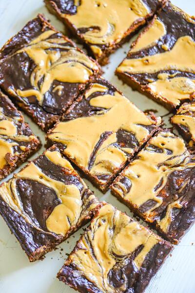 Healthy Banana Peanut Butter Brownies