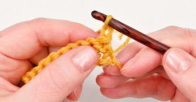 Turning Chain For Single Crochet – 3 Alternatives