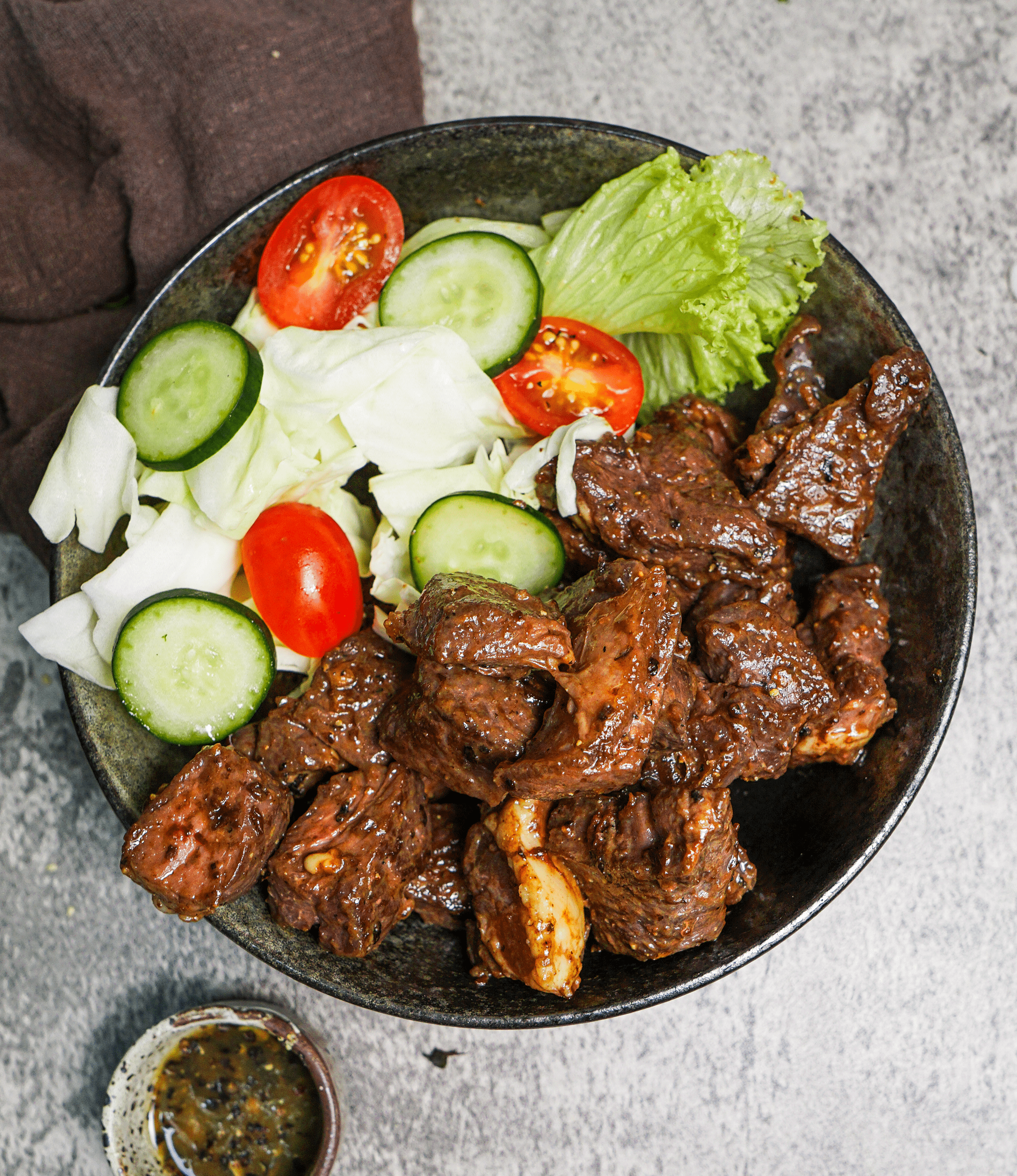 Vietnamese Shaking Beef Bo Luc Lac | RecipeLion.com