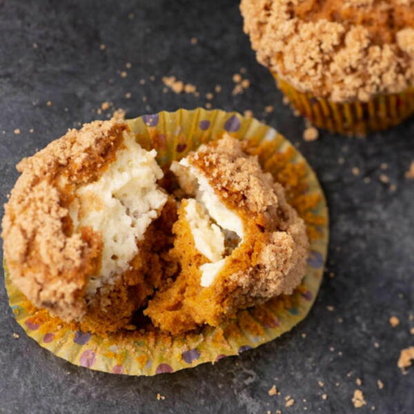 Pumpkin Cream Cheese Muffins With Streusel