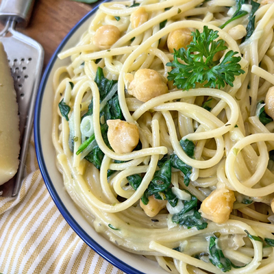 Possibly The Best Vegetarian Pasta | Creamy Chickpea & Spinach Spaghetti