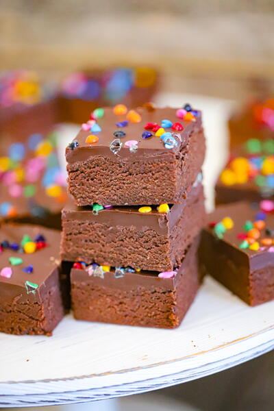 Fudgy No Bake Vegan Cosmic Brownies