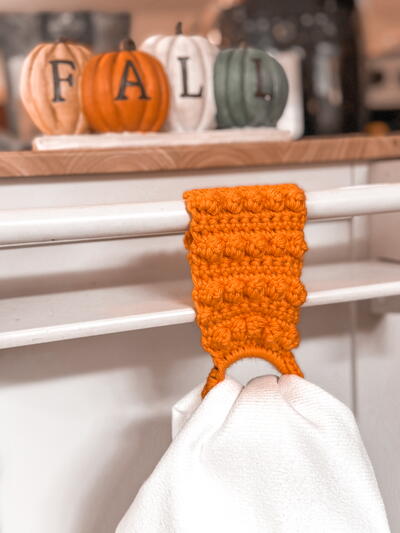 Bobble Towel Holder 