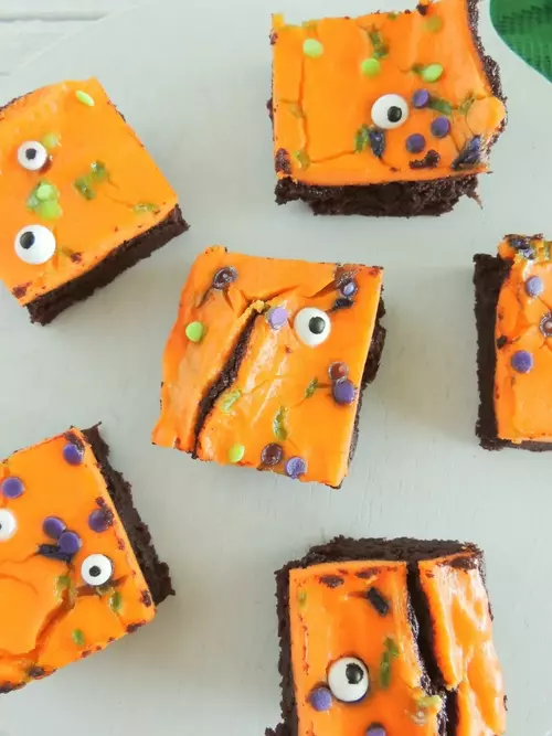 Halloween Decorated Brownies