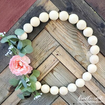 How to Make a Wood Bead Wreath (Half Split Ball)