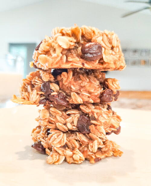 Peanut Butter Banana Oat Cookies