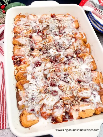 Christmas Breakfast Cinnamon Roll Casserole