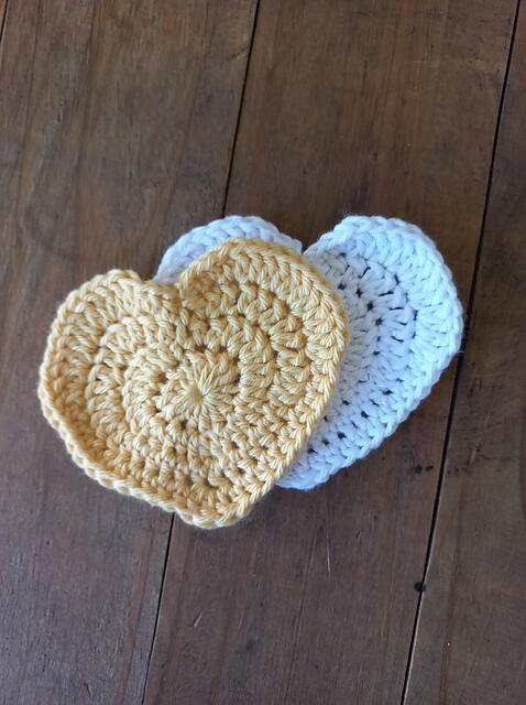 Pretty Little Crochet Hearts