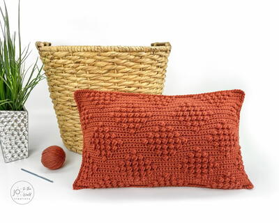 Modern Rectangle Pillow Crochet Pattern