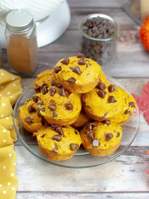 Pumpkin Chocolate Chip Muffins